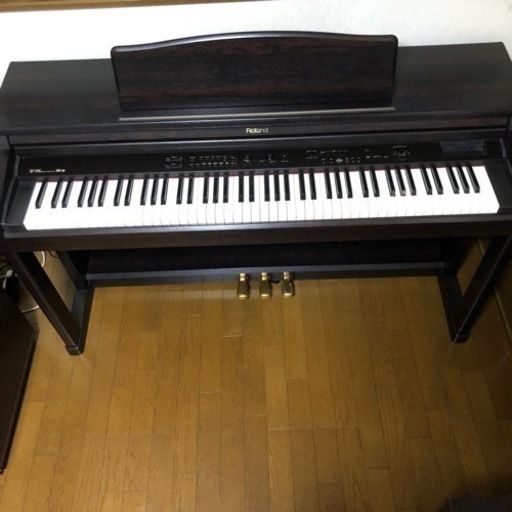 ［決まりました］電子ピアノ　Roland HP550G