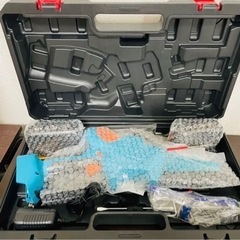 新品未使用 チェーンソー バッテリー2個付き