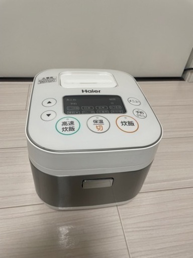 ハイアール　2018年式　炊飯器3合炊き