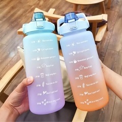 ２ℓ水筒　メモリ付きボトル　新品　在庫10個