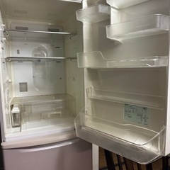 冷蔵庫の画像