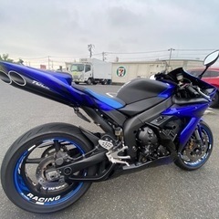 YZF-R1(2004)  カスタム　美車　5vy 逆車の画像