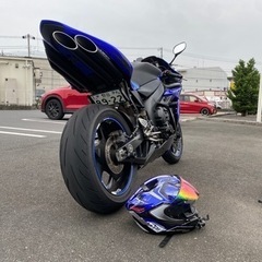 YZF-R1(2004)  カスタム　美車　5vy 逆車の画像