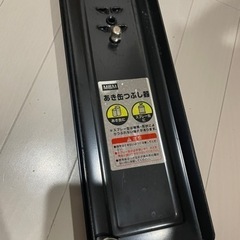 空き缶つぶし