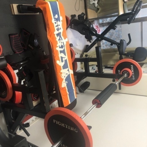 【最終案内4月23日まで値下実施、単品不可】筋トレ　エアロバイク　ベンチプレス　懸垂