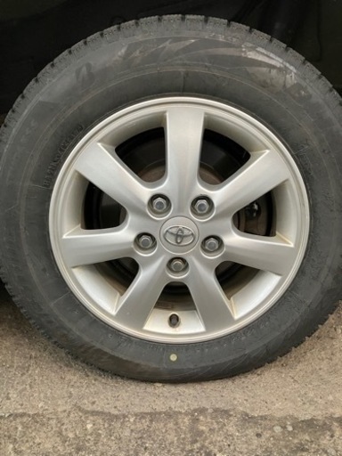 お取引決定しました。TOYOTA純正ホイールと冬タイヤVRX2