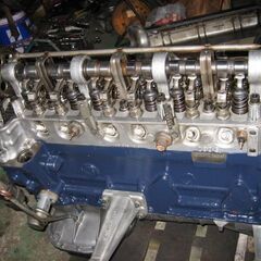 オールドメルセデス―ベンツー１０８－２８０Sリビルトエンジン販売