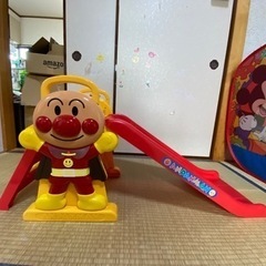 アンパンマン　すべり台