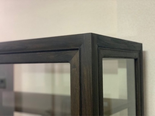 museum cabinet  TIME & STYLE