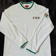⭐︎supreme ⭐︎ロンT ⭐︎2枚組⭐︎美品の画像