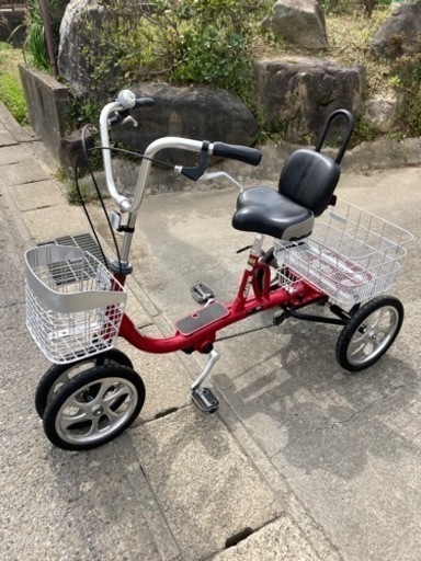 シニア向け四輪自転車COOLCLEクークルM2