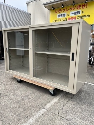 ✰︎激安!!✰︎ KOKUYO 鍵付き!! スチール書庫 書棚 キャビネット ガラス扉