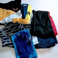 150から160cm洋服詰め合わせの画像