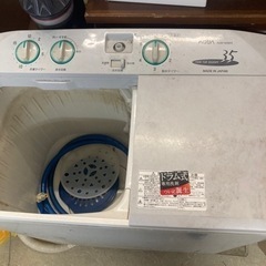 アクア 二槽式洗濯機 蓋ありません。の画像