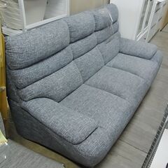 セール中につき、通常特価24,178円より2,000円引きの22,178円!　　布張り３人掛けソファ　背もたれ脱着式　リビングソファ　ハイバックソファ