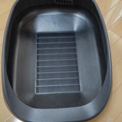 猫のシステムトイレの画像