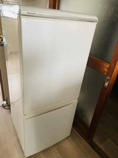 冷蔵庫 SHARP 135L