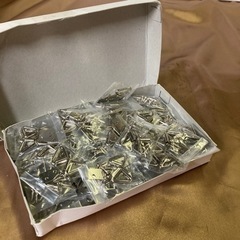 平ヒートン　小　変形カン付の画像