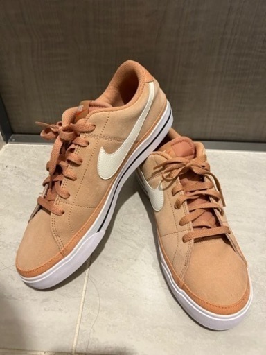 NIKE スニーカー　28.0  一度も履いてません。