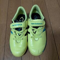 サッカーシューズ  New Balanceの画像
