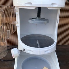 決まりました！業務用 ブロックアイススライサー 電動かき氷機 直接引取り限定の画像