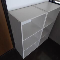 カラーボックス２個差し上げますの画像