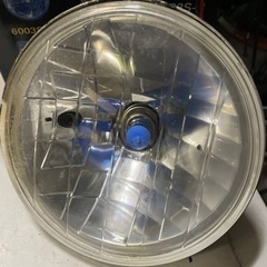 スズキジムニーにつけてたヘッドライトの画像