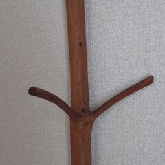 木製のハンガーフックの画像