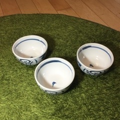 値下げ　砥部焼の小どんぶり3点セット