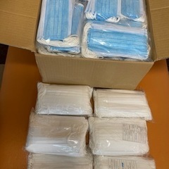 新品1500枚ほどのマスク