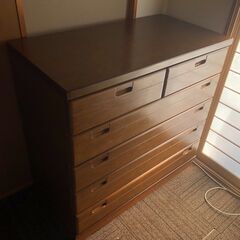 木製箪笥（引出し5段・6杯）中古品傷有り