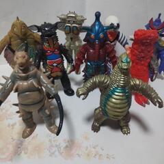  ウルトラ怪獣シリーズ9体の画像