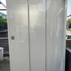 倉庫　イナバ物置