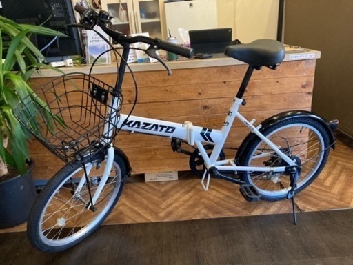 【前後チューブ・後輪タイヤ新品！】6段変速　カゴ付き20インチ折りたたみ自転車　ホワイト
