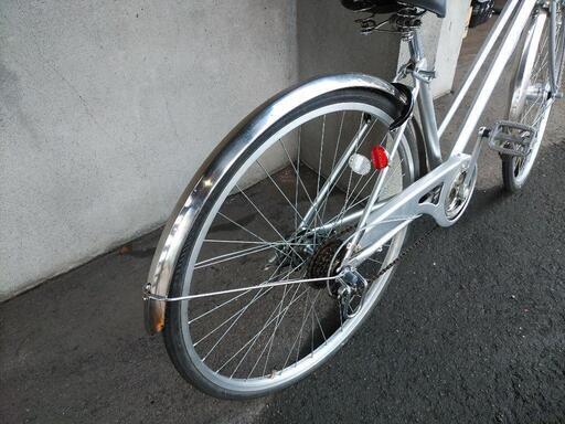 取引決定しました。防犯登録料込み。札幌市内配達無料！中古27インチ　シルバー。