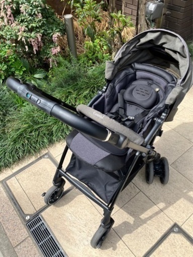 コンビ　ベビーカー　スゴカルswitch plus エッグショック