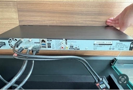 ①テレビPanasonic 65V型+②Panasonic レコーダー+③タイヤテレビ台。3点セットで