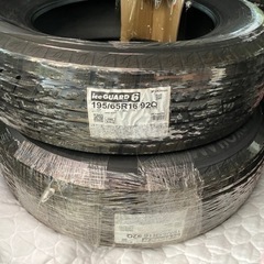 未使用品‼️４本セット　ヨコハマタイヤ  195/65R16  16インチホイール用　スタッドレスタイヤ　スノータイヤ　チェーン　雪道アイスバーンの画像