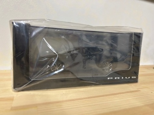 トヨタ　新型プリウス　ミニカー
