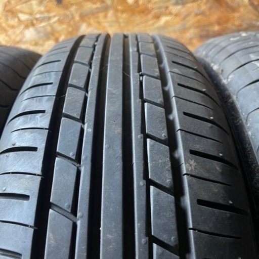 極上タイヤ　YOKOHAMA ヨコハマ　ECOS ES31 185/65R15 夏タイヤ　2019年製　15インチ