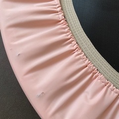 トランポリンと専用マットです。の画像