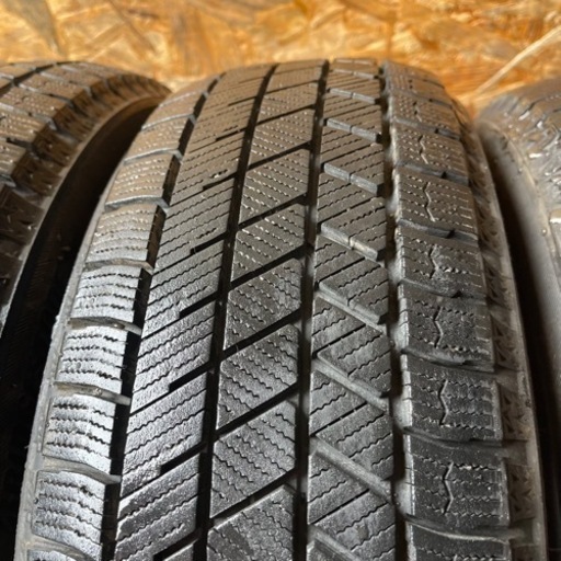 超極上タイヤ　超希少　BRIDGESTONE ブリヂストン　ブリジストン　VRX3 165/55R15 スタッドレス タイヤ　2021年製　15インチ