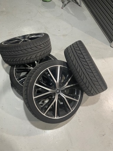 20インチのホイールタイヤセット！
