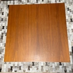 アルモニアセンターテーブルLACCA（ラグマット付き）