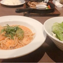 ご飯やお茶など行ってお喋りしませんか😊🌸 - 友達