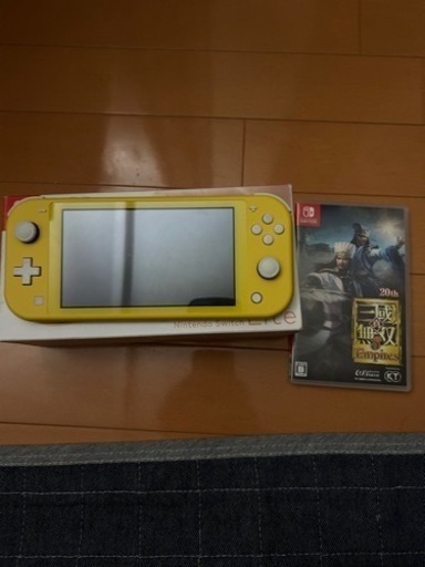 Switchとカセット一つ　128gb SDカード付き　終了