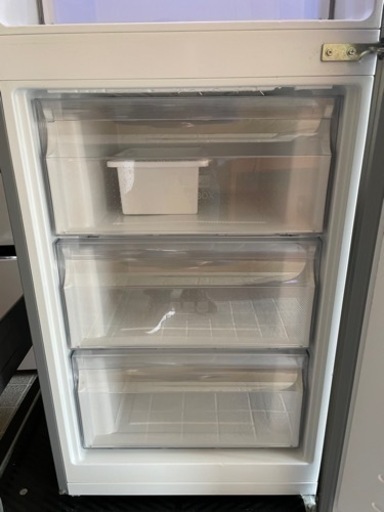 最終値下げ❗️大きめなのでお料理が好きな方 Haier ハイアール 270L 2ドア冷蔵庫