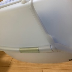 猫のシステムトイレの画像