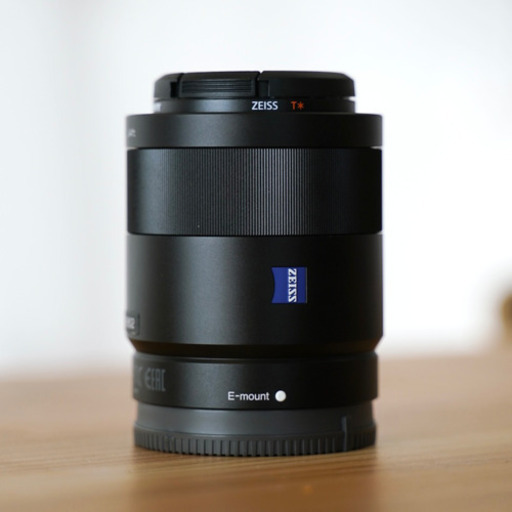 SONY Sonnar T* FE 55mm F1.8（レンズプロテクター付き）