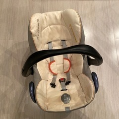 マキシコシ　チャイルドシートの画像